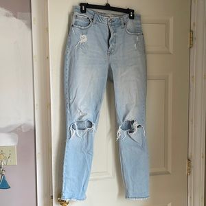 Abercrombie and Fitch - skinny curve love high rise jeans